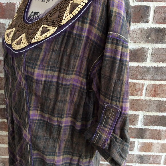 Wood Bead Embellished Plaid Top - Picture 3 of 5
